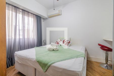 Quarto de apartamento à venda com 1 quarto, 35m² em Centro Histórico, Porto Alegre