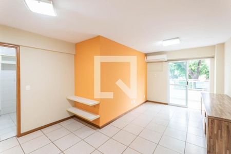 Sala de apartamento à venda com 2 quartos, 76m² em Tijuca, Rio de Janeiro