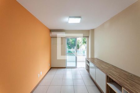 Sala de apartamento à venda com 2 quartos, 76m² em Tijuca, Rio de Janeiro