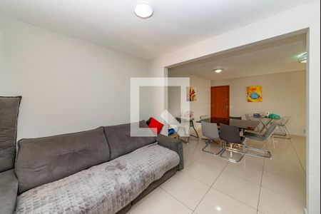 Sala de apartamento para alugar com 3 quartos, 105m² em Buritis, Belo Horizonte