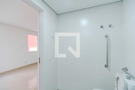 Banheiro de kitnet/studio para alugar com 1 quarto, 33m² em Cidade Baixa, Porto Alegre