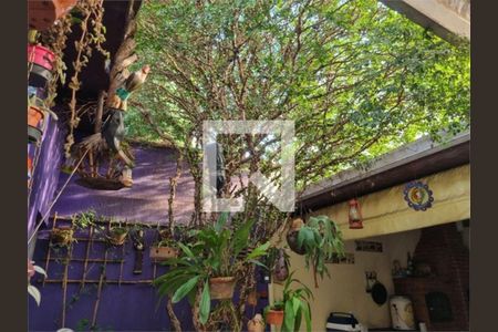 Casa à venda com 3 quartos, 240m² em Paraíso, Santo André