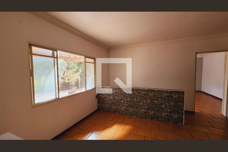 Sala de casa à venda com 2 quartos, 250m² em Jardim Sao Vicente, Jundiaí