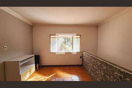 Sala de casa à venda com 2 quartos, 250m² em Jardim Sao Vicente, Jundiaí