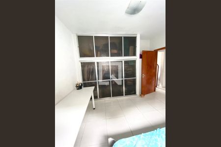 Casa à venda com 2 quartos, 171m² em Jardim Cristiane, Santo André