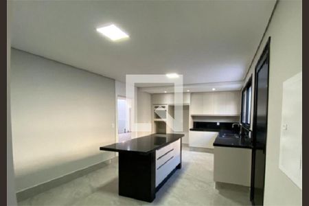 Casa à venda com 5 quartos, 716m² em Jardim Paulista, Barueri