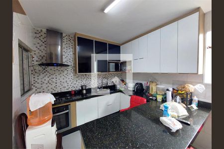 Casa à venda com 3 quartos, 257m² em Centro, Diadema