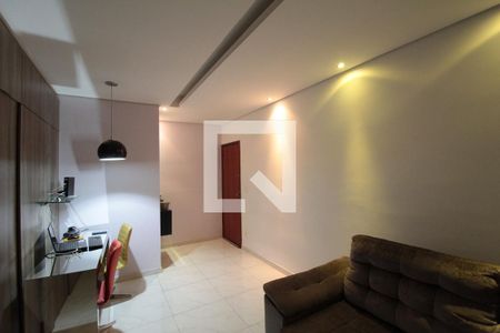 Sala de apartamento para alugar com 2 quartos, 70m² em Santa Amélia, Belo Horizonte