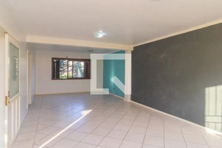 Sala de casa à venda com 3 quartos, 224m² em Morro do Espelho, São Leopoldo