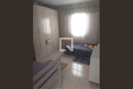 Casa à venda com 3 quartos, 179m² em Km 18, Osasco