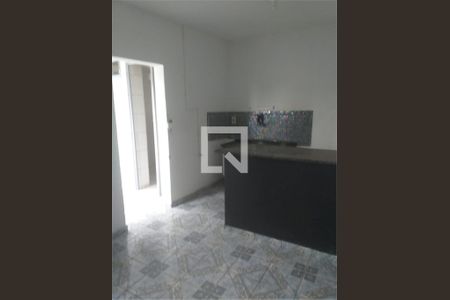 Casa à venda com 3 quartos, 179m² em Km 18, Osasco