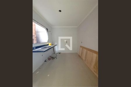 Casa à venda com 3 quartos, 130m² em Vila Mazzei, São Paulo