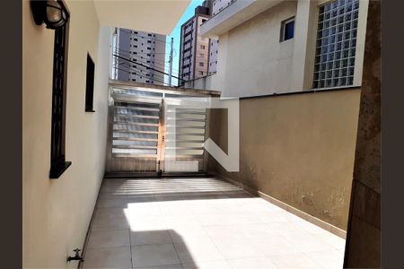 Casa à venda com 3 quartos, 221m² em Piqueri, São Paulo