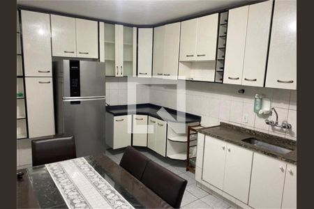 Casa à venda com 3 quartos, 150m² em Parque dos Bancarios, São Paulo