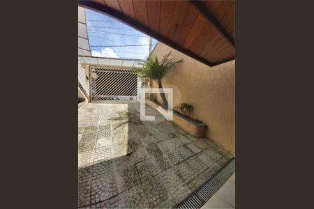 Casa à venda com 4 quartos, 339m² em Parque das Nações, Santo André