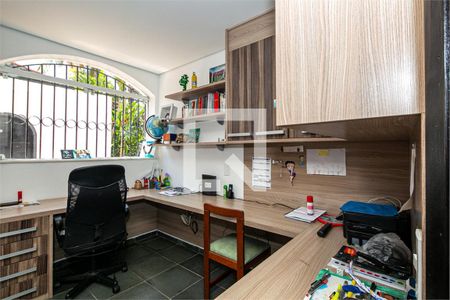 Casa à venda com 4 quartos, 450m² em Jardim Santa Helena, São Paulo