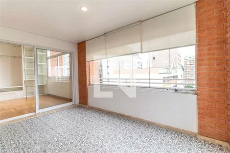 Apartamento à venda com 3 quartos, 157m² em Cerqueira César, São Paulo