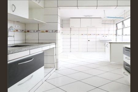 Apartamento à venda com 3 quartos, 75m² em Guapira, São Paulo