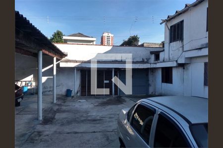 Casa à venda com 3 quartos, 1000m² em Vila Esperança, São Paulo