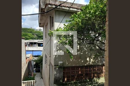 Casa à venda com 3 quartos, 204m² em Jardim Peri, São Paulo