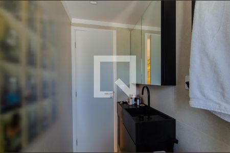 Banheiro de apartamento à venda com 1 quarto, 47m² em Vila Mariana, São Paulo