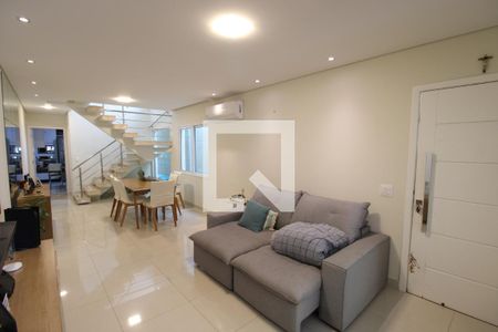 Sala de casa à venda com 4 quartos, 148m² em Água Fria, São Paulo