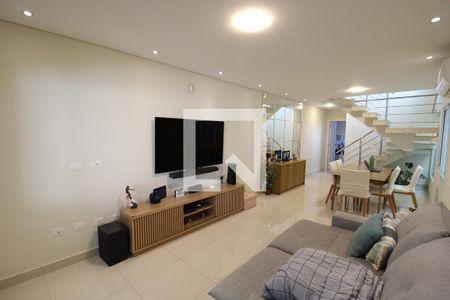 Sala de casa à venda com 4 quartos, 148m² em Água Fria, São Paulo