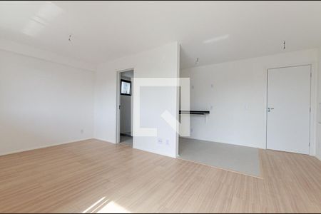 Sala/Quarto de apartamento à venda com 1 quarto, 49m² em Ingá, Niterói