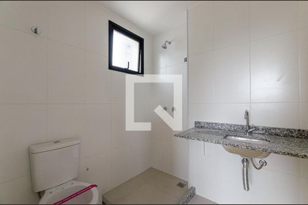 Banheiro de apartamento à venda com 1 quarto, 49m² em Ingá, Niterói