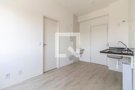 Sala/Cozinha de apartamento à venda com 1 quarto, 24m² em Pinheiros, São Paulo