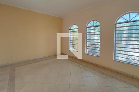 Sala de Estar de casa à venda com 4 quartos, 194m² em Jardim Proença, Campinas