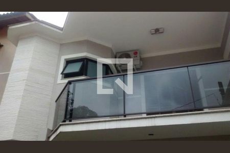 Casa à venda com 3 quartos, 200m² em Jardim Las Vegas, Guarulhos