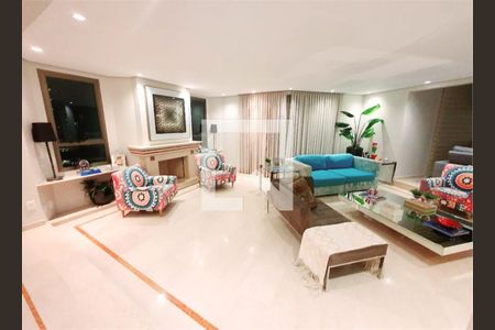 Apartamento à venda com 4 quartos, 210m² em Santana, São Paulo