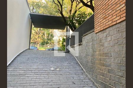 Casa à venda com 5 quartos, 435m² em Barro Branco (Zona Norte), São Paulo