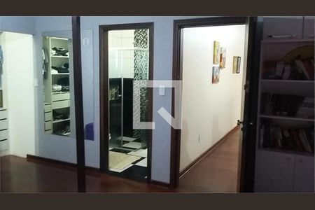 Casa à venda com 6 quartos, 482m² em Bussocaba, Osasco