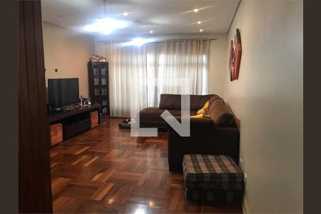 Casa à venda com 3 quartos, 192m² em Vila Ivone, São Paulo