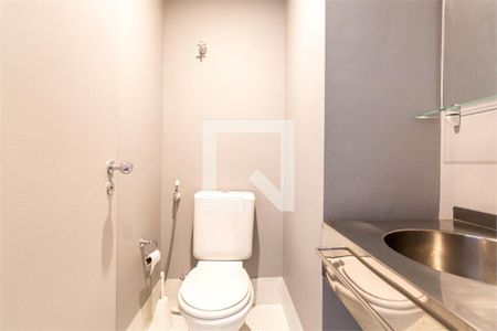 Apartamento à venda com 1 quarto, 77m² em Itaim Bibi, São Paulo