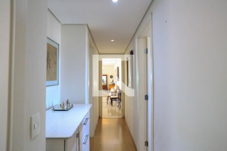 Corredor de apartamento à venda com 4 quartos, 165m² em Sion, Belo Horizonte