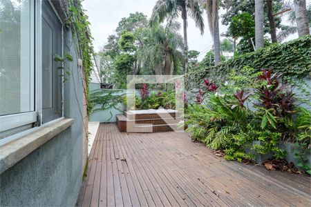 Casa à venda com 4 quartos, 436m² em Jardim Cordeiro, São Paulo