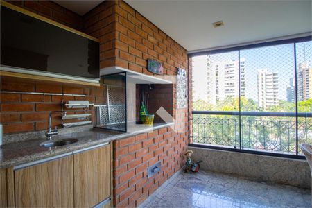 Apartamento à venda com 4 quartos, 198m² em Campo Belo, São Paulo