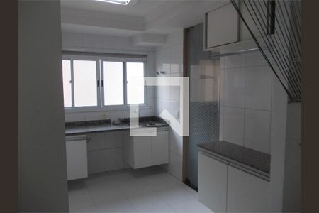 Apartamento à venda com 3 quartos, 126m² em Santa Teresinha, São Paulo