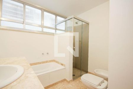 Apartamento à venda com 3 quartos, 210m² em Jardim Paulista, São Paulo