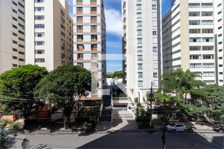 Apartamento à venda com 3 quartos, 210m² em Jardim Paulista, São Paulo