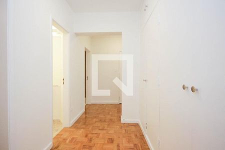 Apartamento à venda com 3 quartos, 210m² em Jardim Paulista, São Paulo