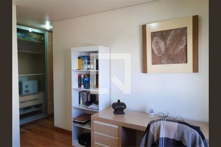 Apartamento à venda com 4 quartos, 243m² em Vila Sofia, São Paulo