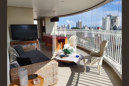 Apartamento à venda com 4 quartos, 243m² em Vila Sofia, São Paulo