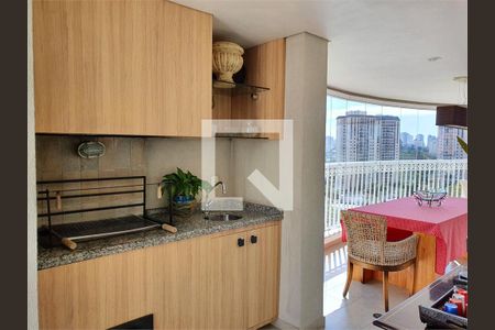 Apartamento à venda com 4 quartos, 243m² em Vila Sofia, São Paulo