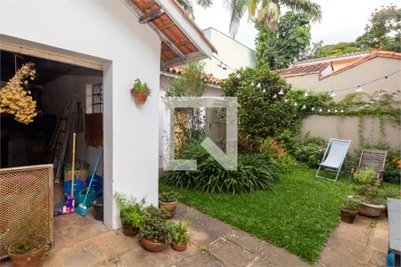 Casa à venda com 3 quartos, 230m² em Santo Amaro, São Paulo