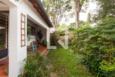 Casa à venda com 3 quartos, 230m² em Santo Amaro, São Paulo