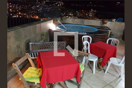 Apartamento à venda com 3 quartos, 107m² em Estácio, Rio de Janeiro